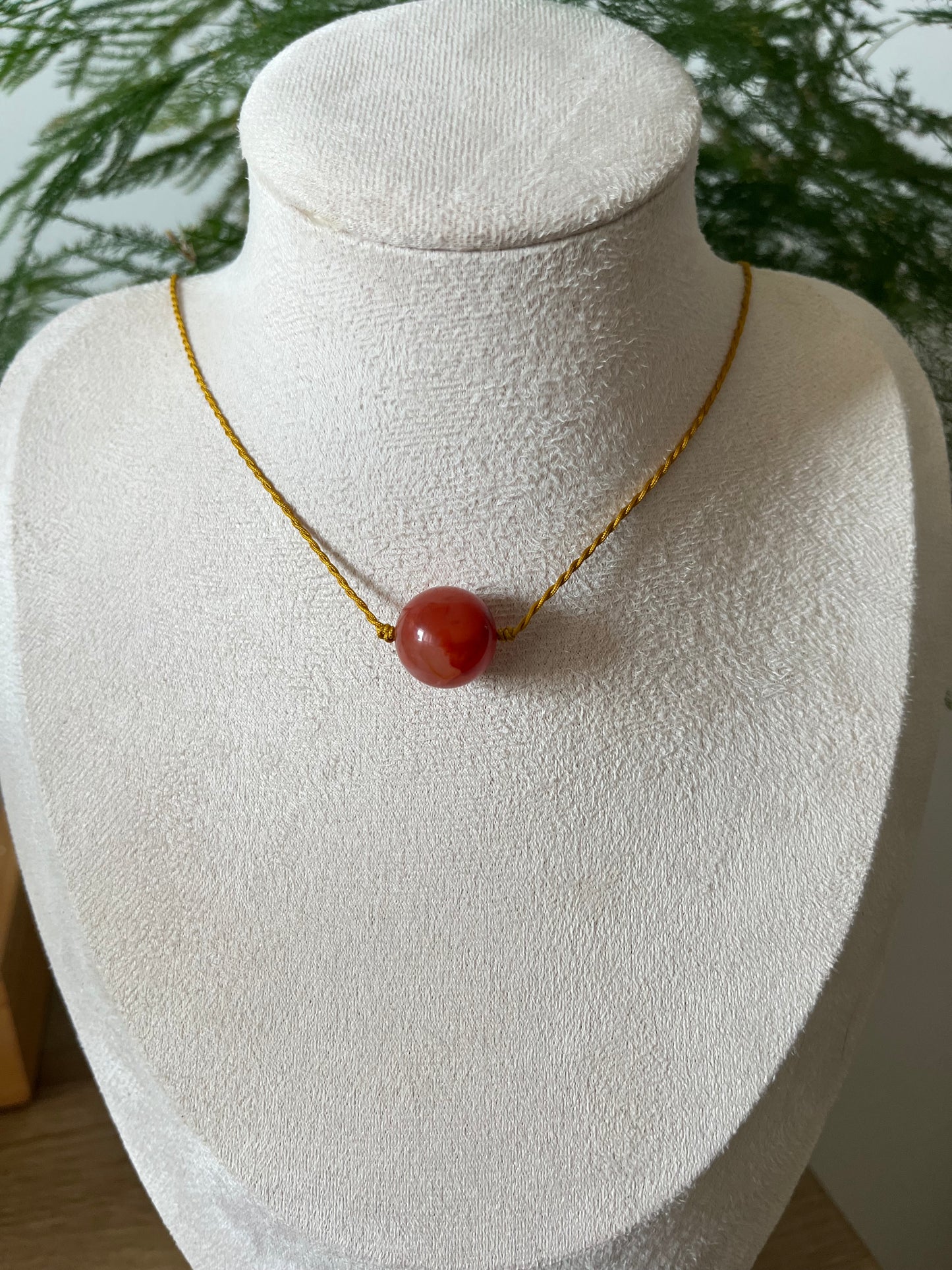 Frame Pattern Nanhong Agate Single Bead (16mm) Necklace | 南红火焰纹单珠路路通项链