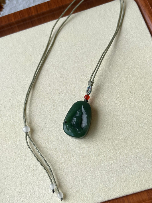 Green Hetian Jade Enlightenment Pendant | 和田碧玉悟道