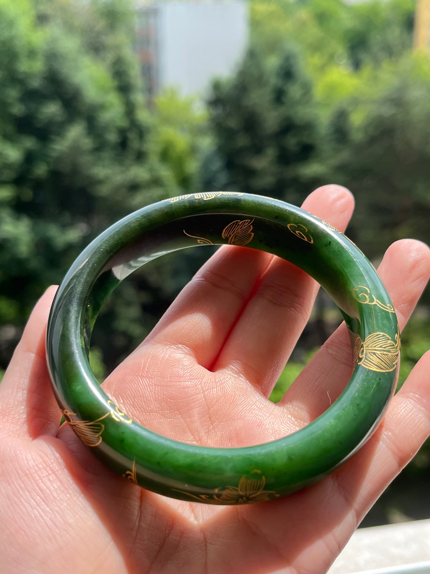 Hetian Jade Bangle with Hand-painted Gold Accents 62mm, 和田碧玉描金宽版手镯