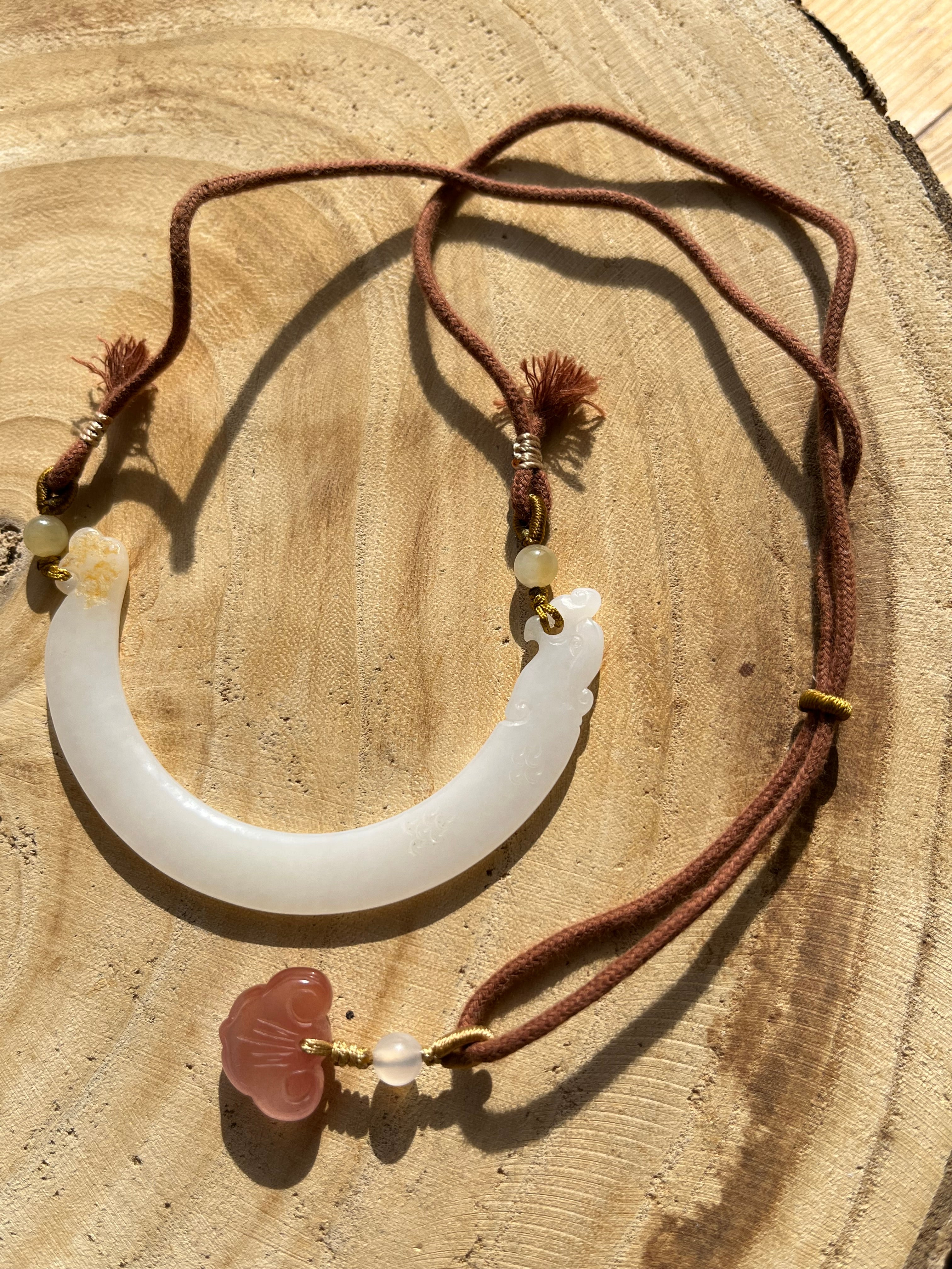 Hand Carved White Nephrite Jade Phoenix Huang Arc-shaped Pendant