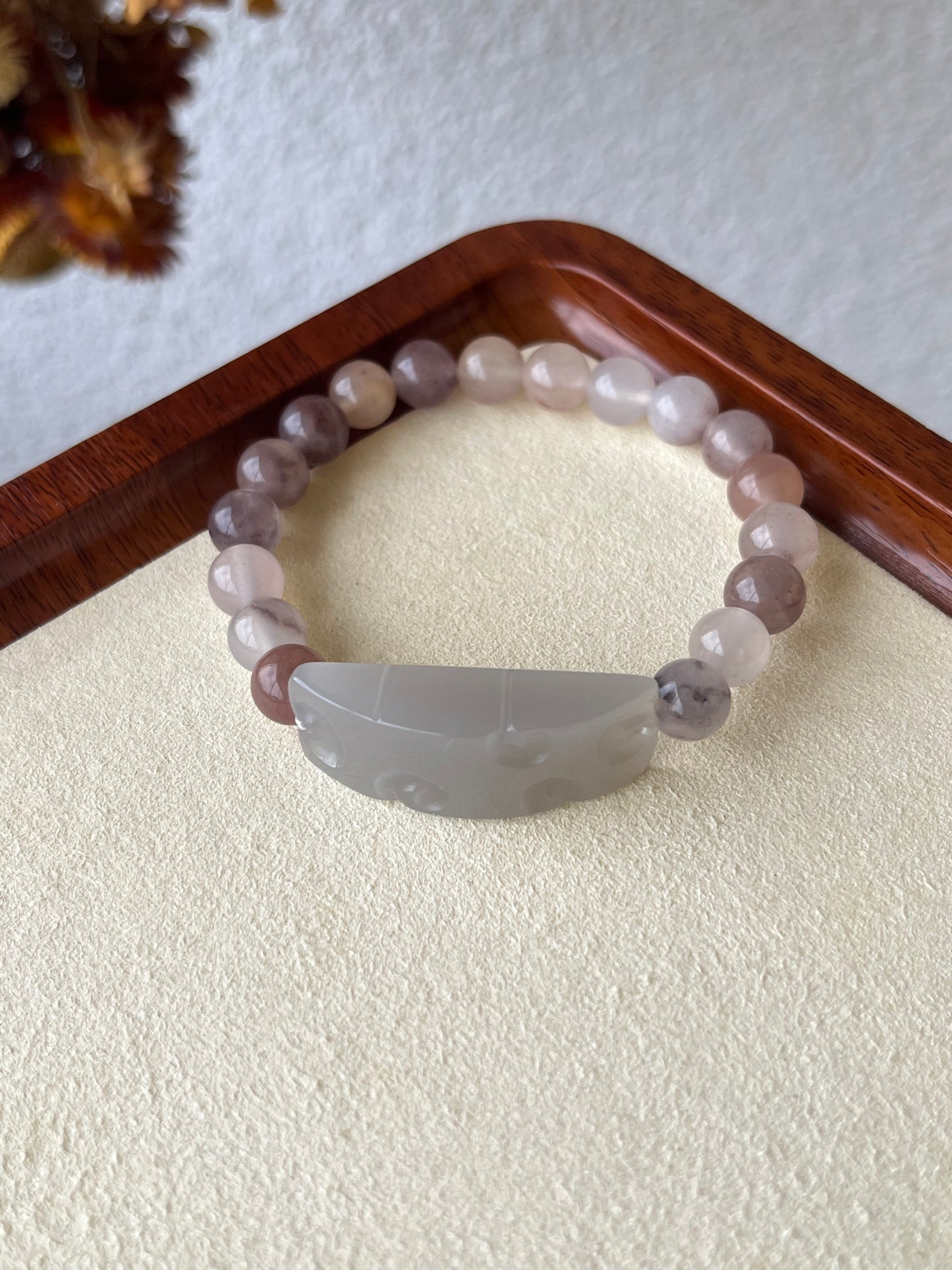 Bracelet Crafted from a Hand Carved Ruyi Pattern Purple Hetian Jade Pendant | 和田冰胶烟紫手牌