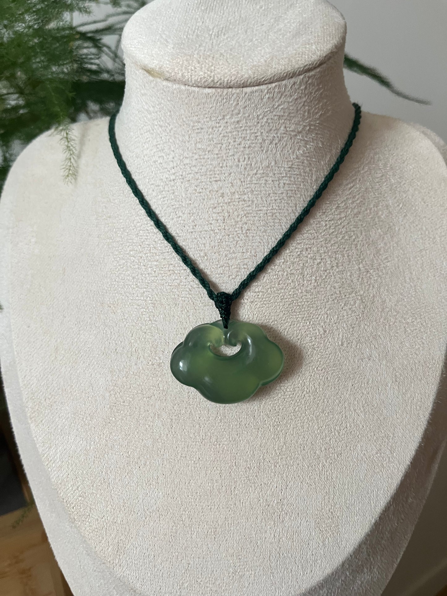 Green Xiu Jade Auspicious Clould Ruyi Pendant | 岫玉如意