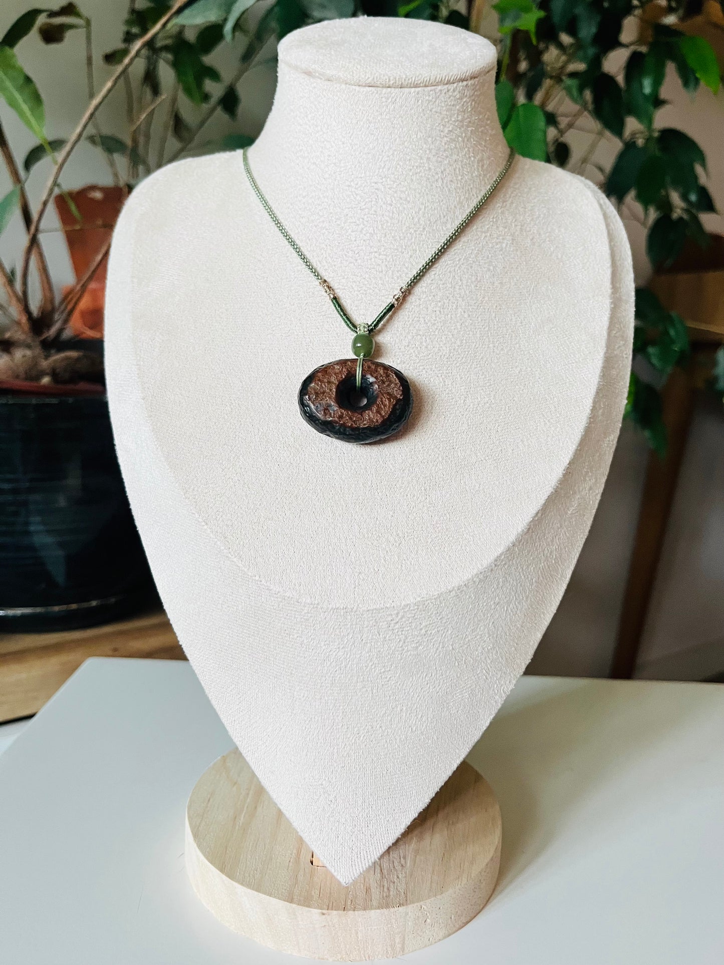 Ancient-style Hetian Jade Pebble Peace buckle,古风小籽料平安扣