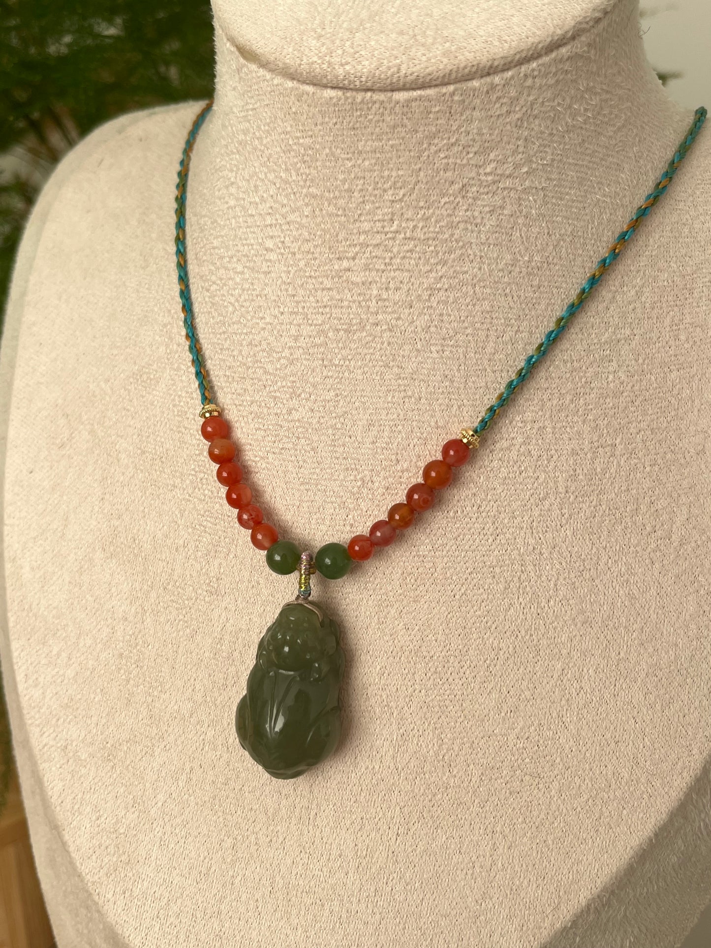 Yellowish Green Hetian Jade Pixiu | 和田青黄口貔貅