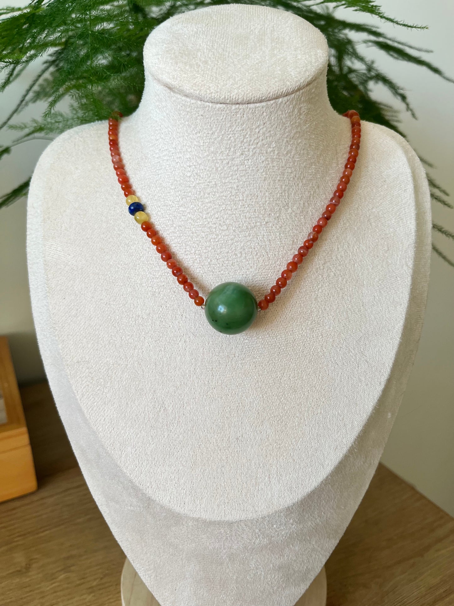 Handmade Nanhong Agate Beaded Necklace with a Single Big Green Hetian Jade Bead (20mm)