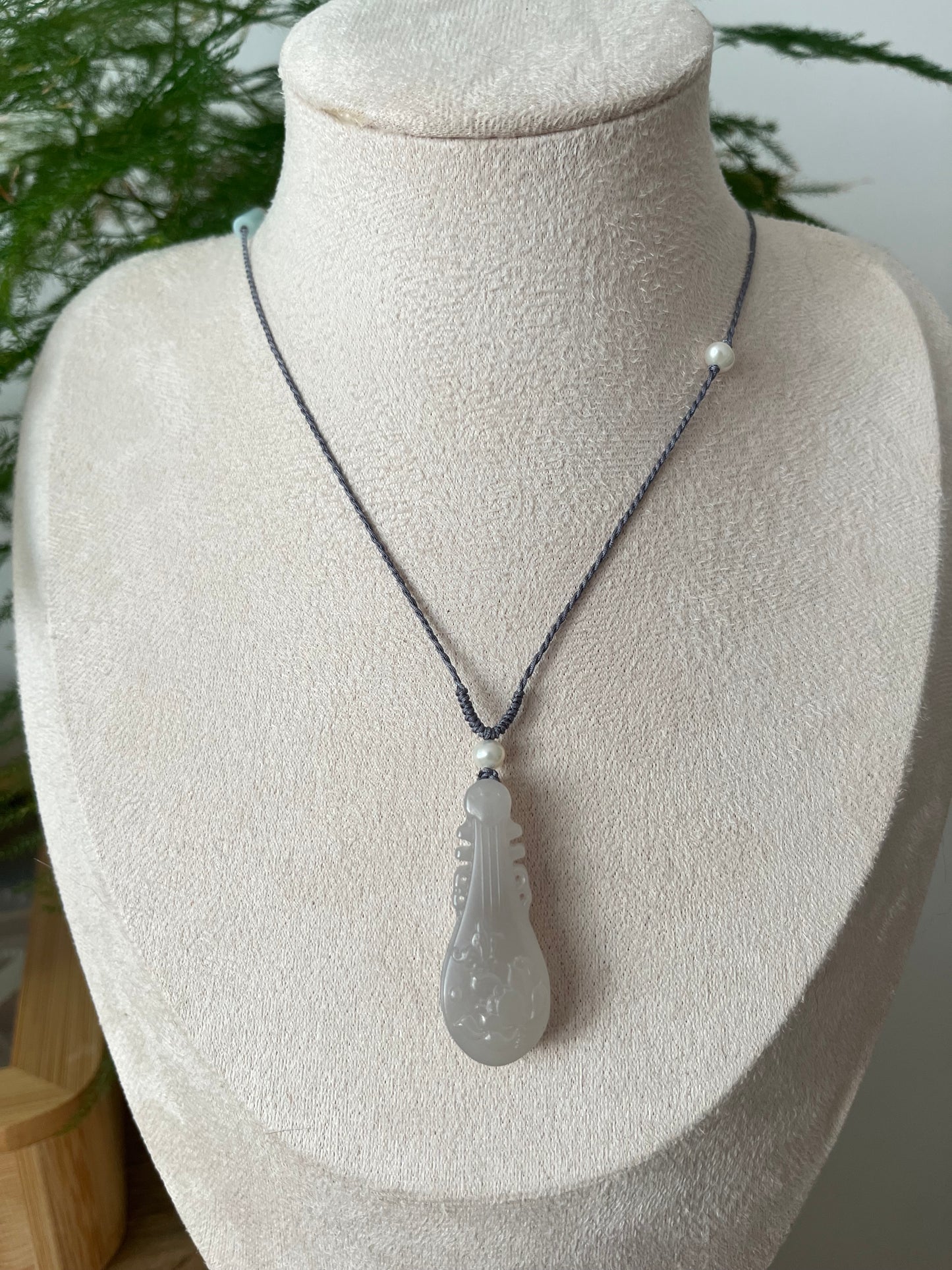 Handmade Necklace with a Light Purple Hetian Jade Pipa