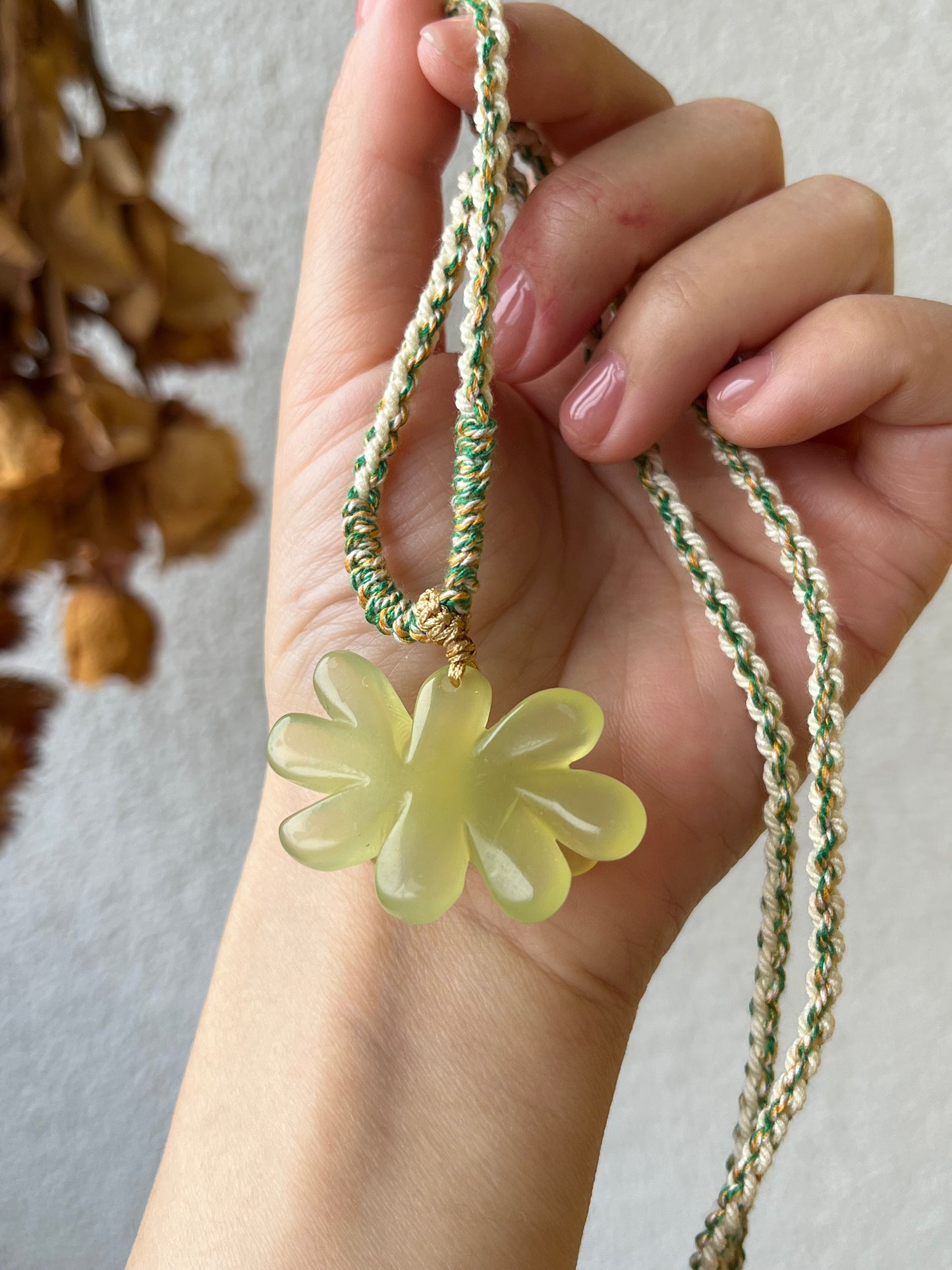 Hand Craved Icy Green Xiu Jade Succulent Pendant | 手雕冰透岫玉多肉
