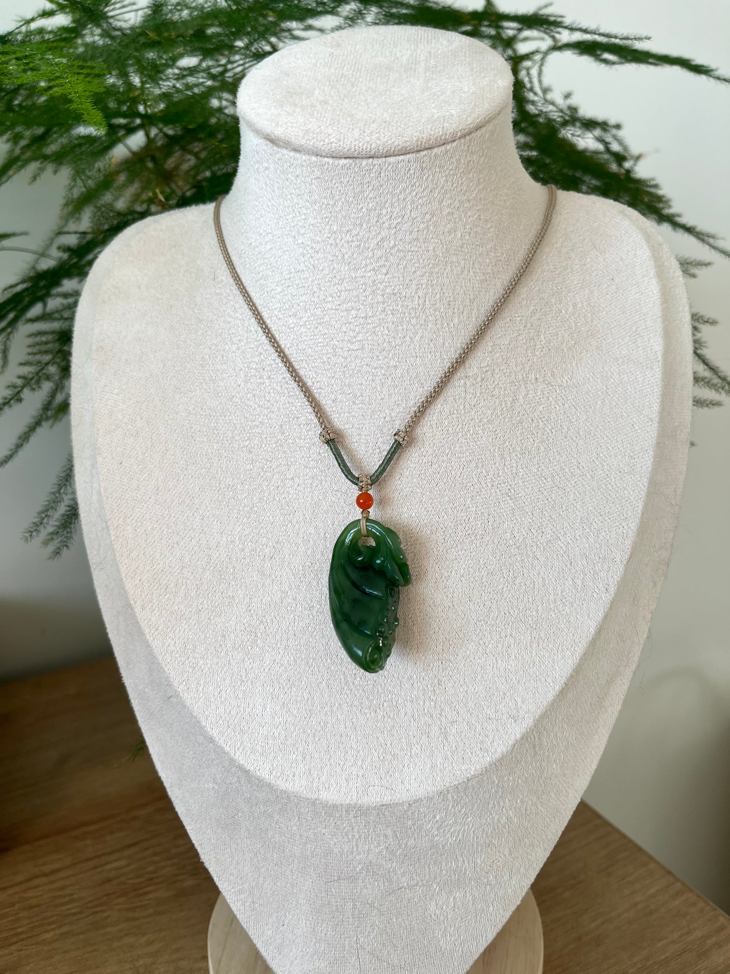 Hand Carved Green Hetian Jade Lotus Pod Pendant, 手雕碧玉如意莲蓬
