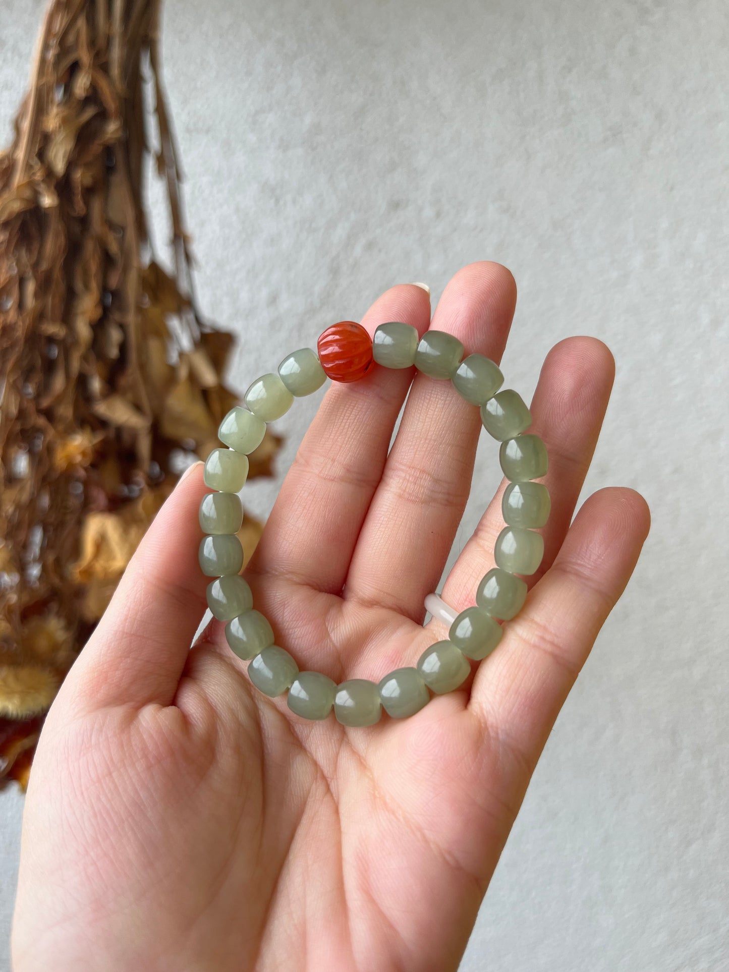 Straight Cut Hetian Jade Beaded Bracelet 8mm x 7mm | 和田晴水直切手串