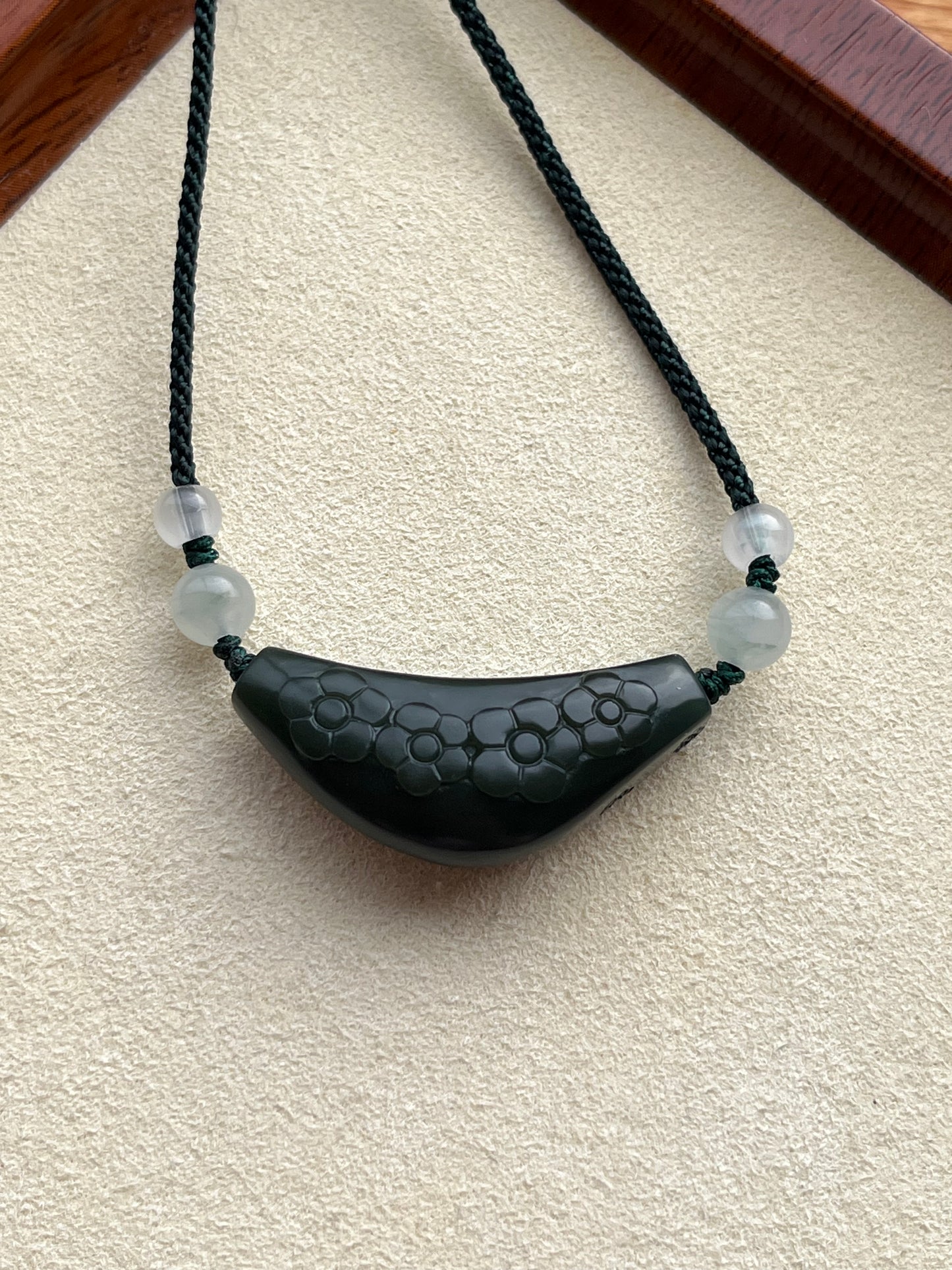 Hand Carved Premium Dark Green (Cyan) Hetian Jade Plum Blossom Set  | 手雕和田青玉一细梅花锁骨，手牌