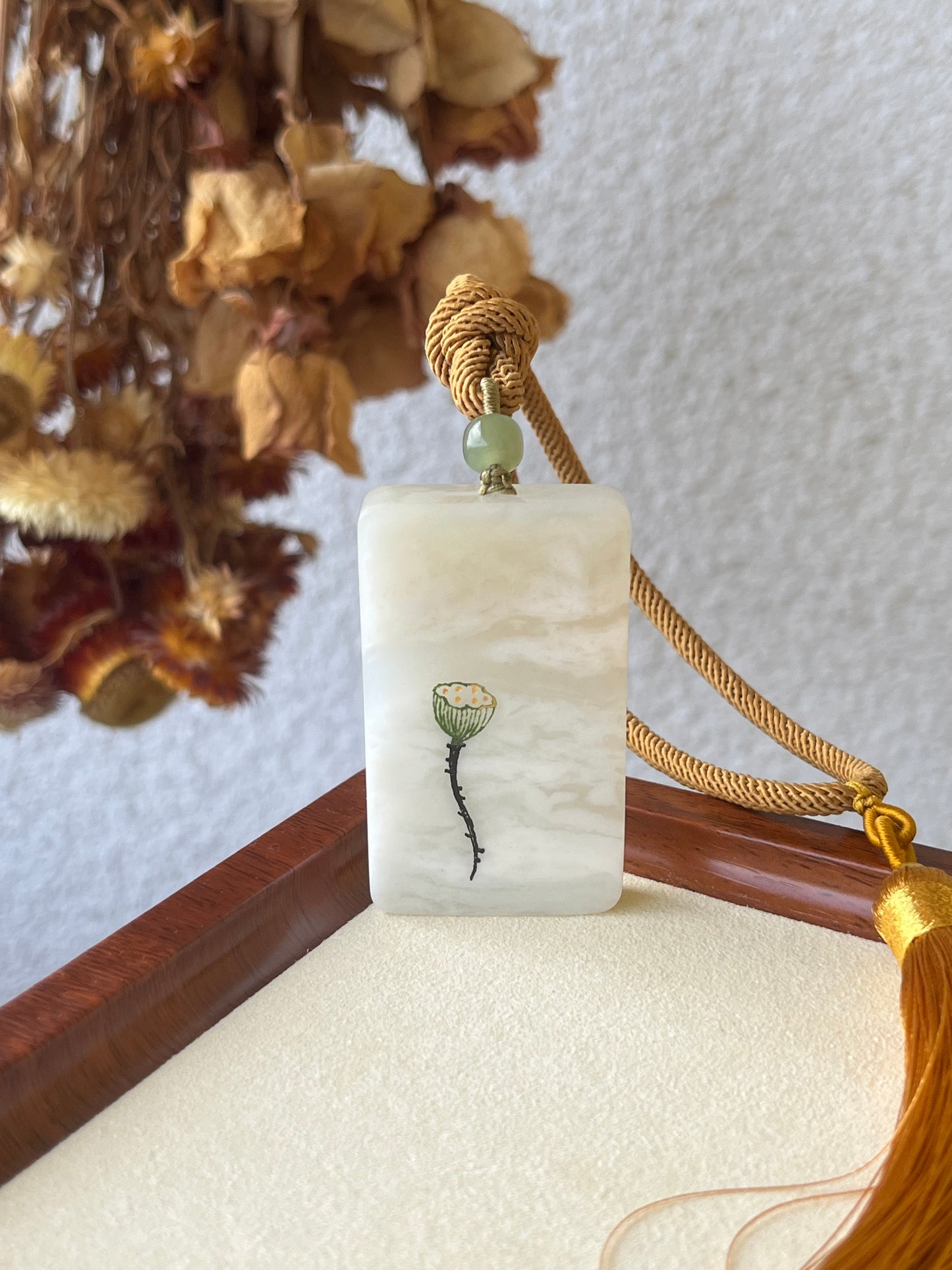 Unique White Jade Flat Pendant with Artistic Cloud-like Inclusions | 和田特色意境棉白玉无事牌