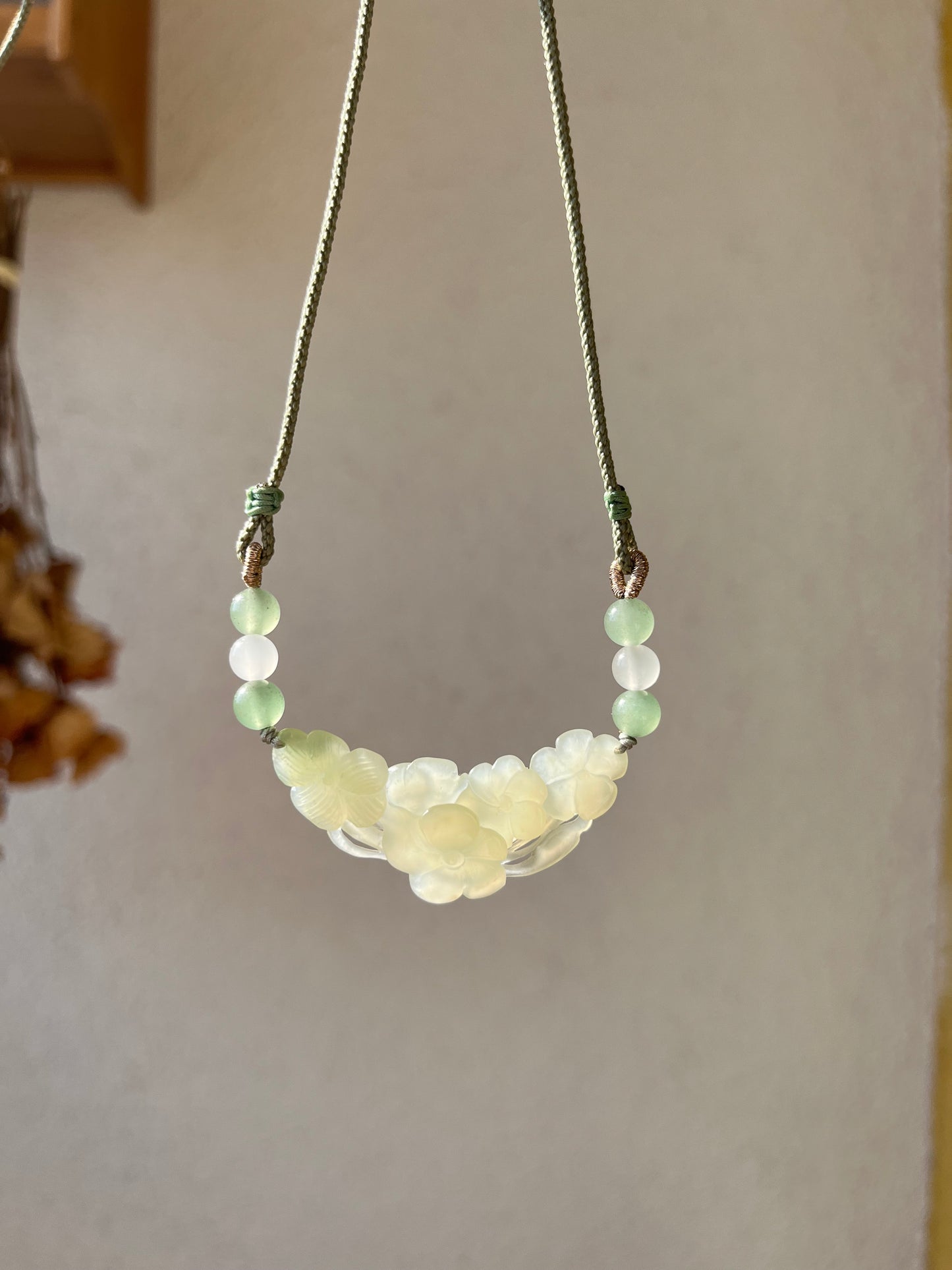 Hand Carved Hetian Jade Plum Blossom Arc-Shaped Pendant, 手雕和田青海带翠梅花玉璜