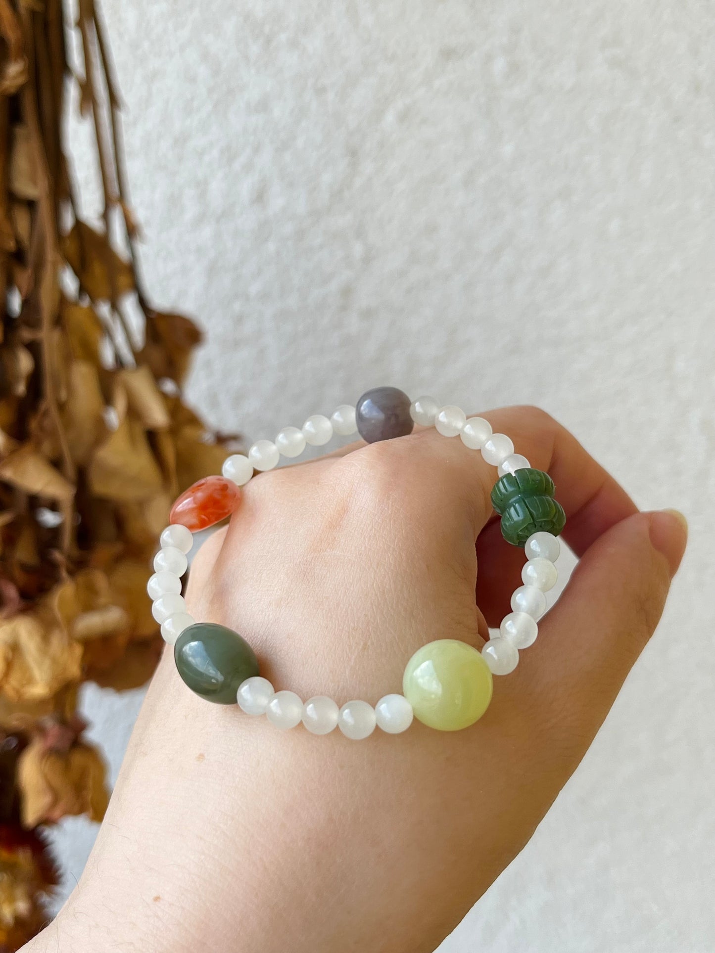Multi-color Hetian Jade and Nanhong Agate Beaded Bracelet