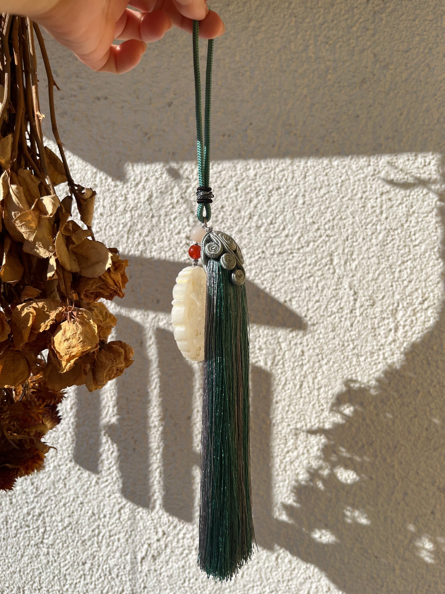 White Hetian Jade Longevity Character Amulet Car Hanging | 和田团寿镂空玉佩车挂