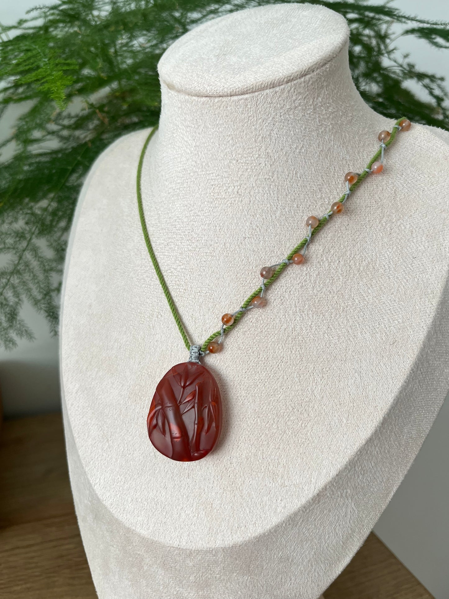 Handmade Necklace with a Hand Carved Nanhong Agate Bamboo Pendant, 手雕南红竹节