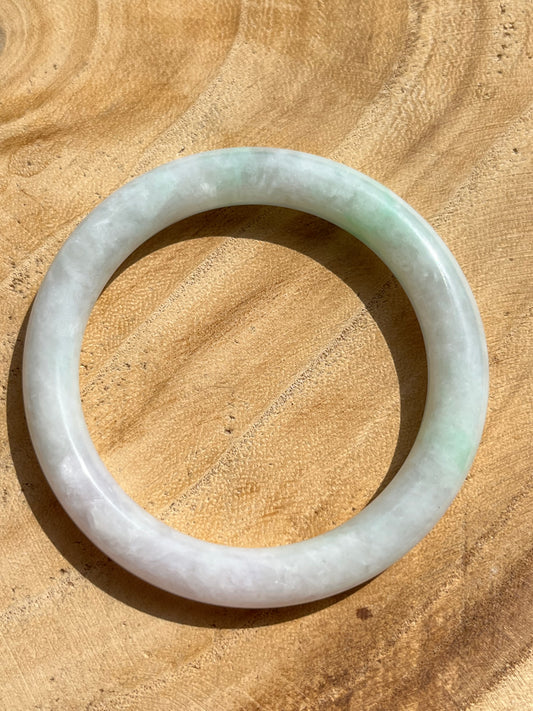 Natural White Jadeite Bangle 52mm, 翡翠圆条手镯
