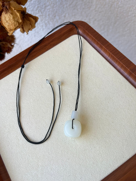 Small Mutton Fat Safety Buckle, PI Pendant | 新疆羊脂白小平安方扣