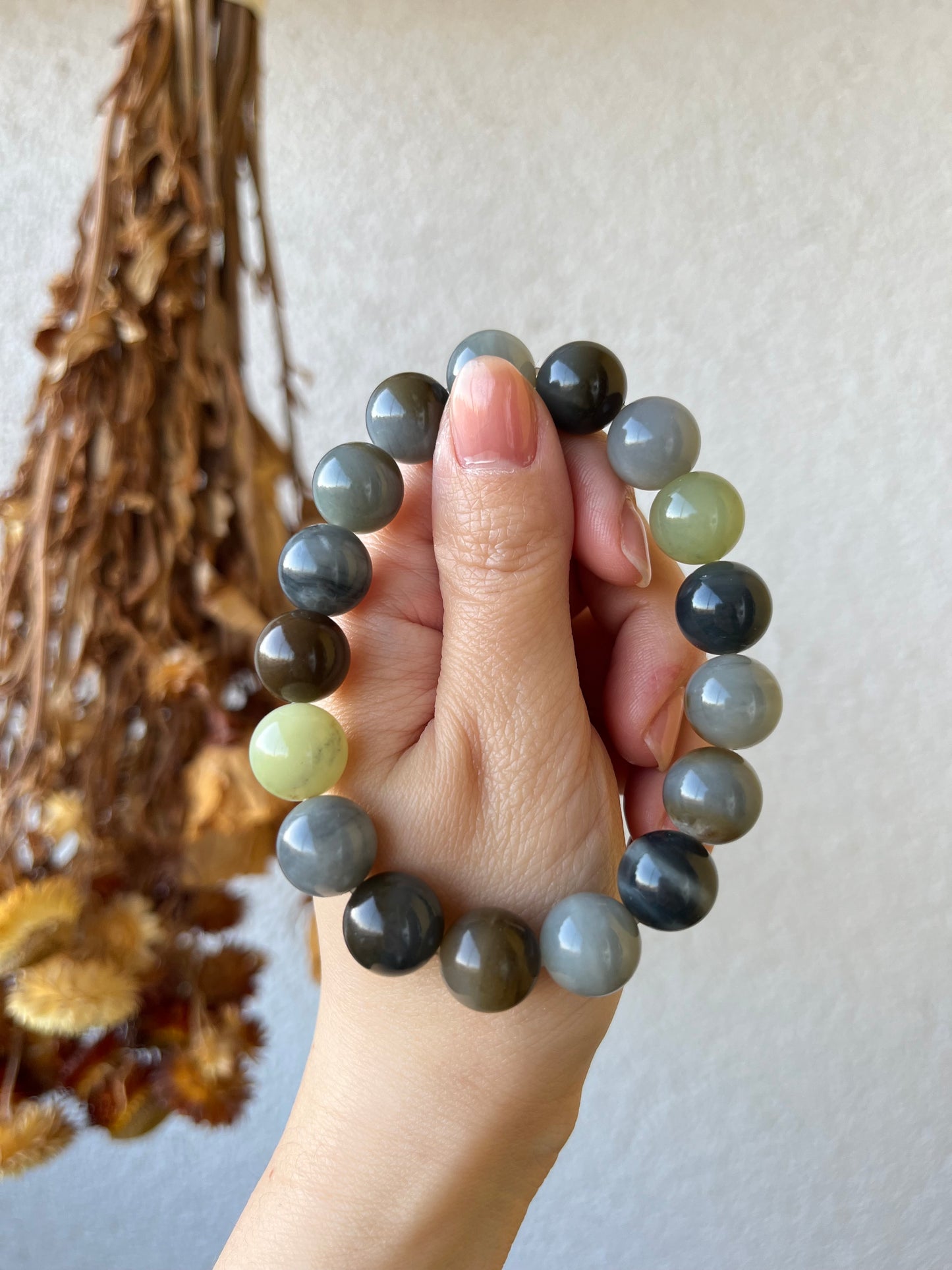 12mm Multi-Color Hetian Jade Beaded Bracelet | 和田楼兰三色手串