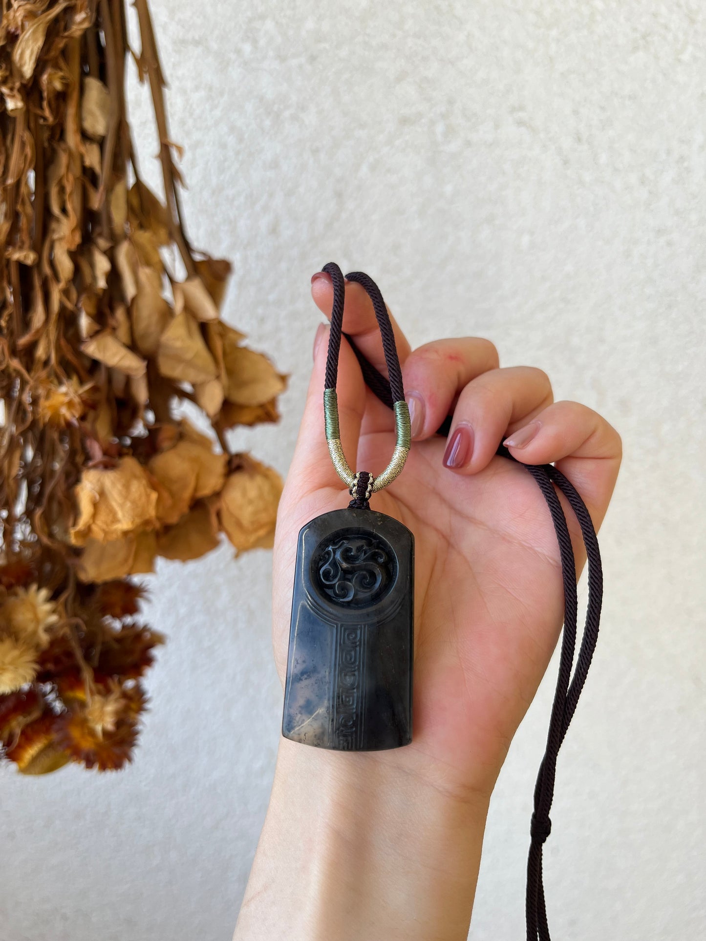 Xiu Jade Dragon Pendant | 岫玉水墨龙牌