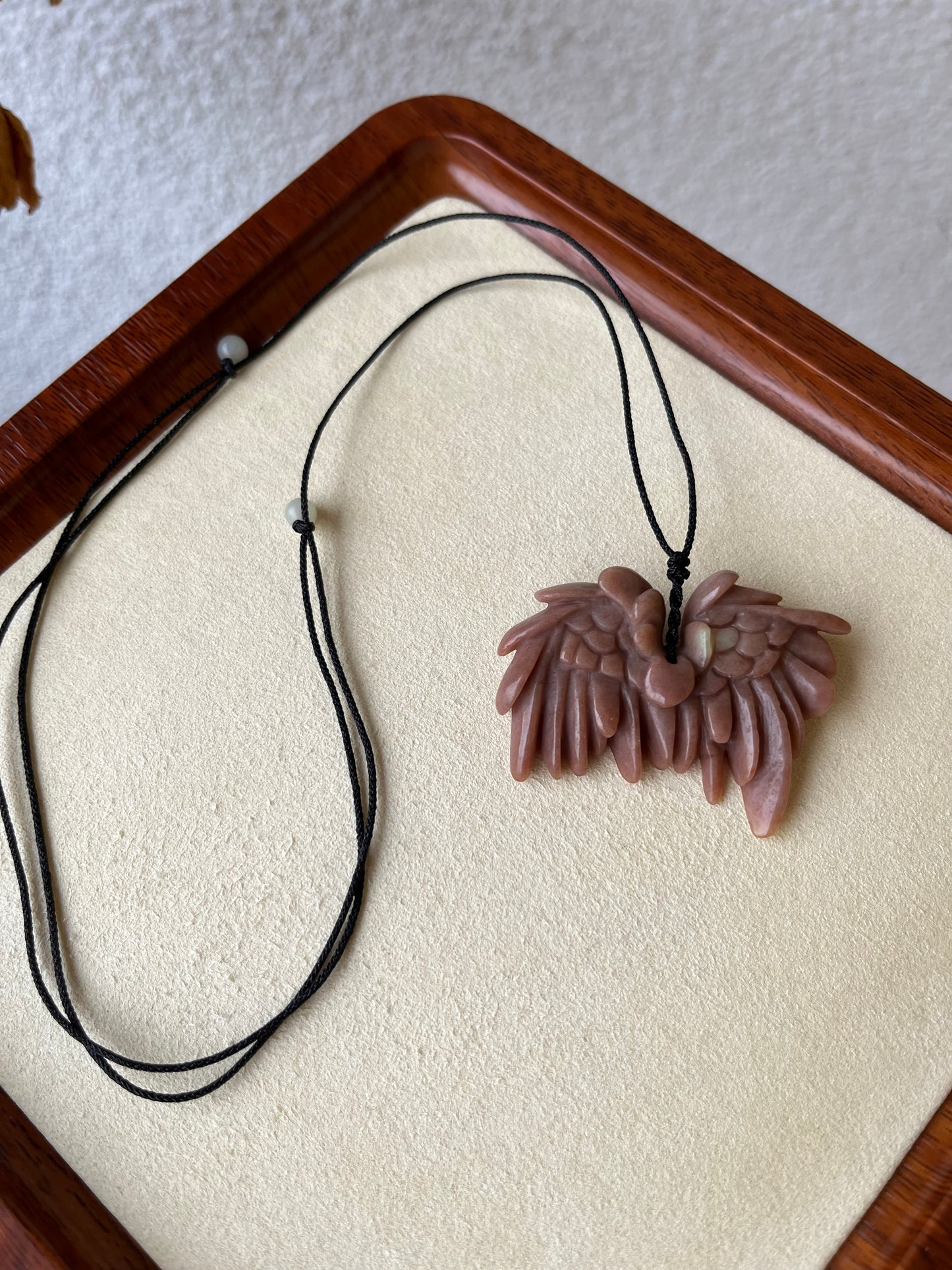 Hand Carved Red Xiu Jade Wings | 手雕岫玉天使之翼