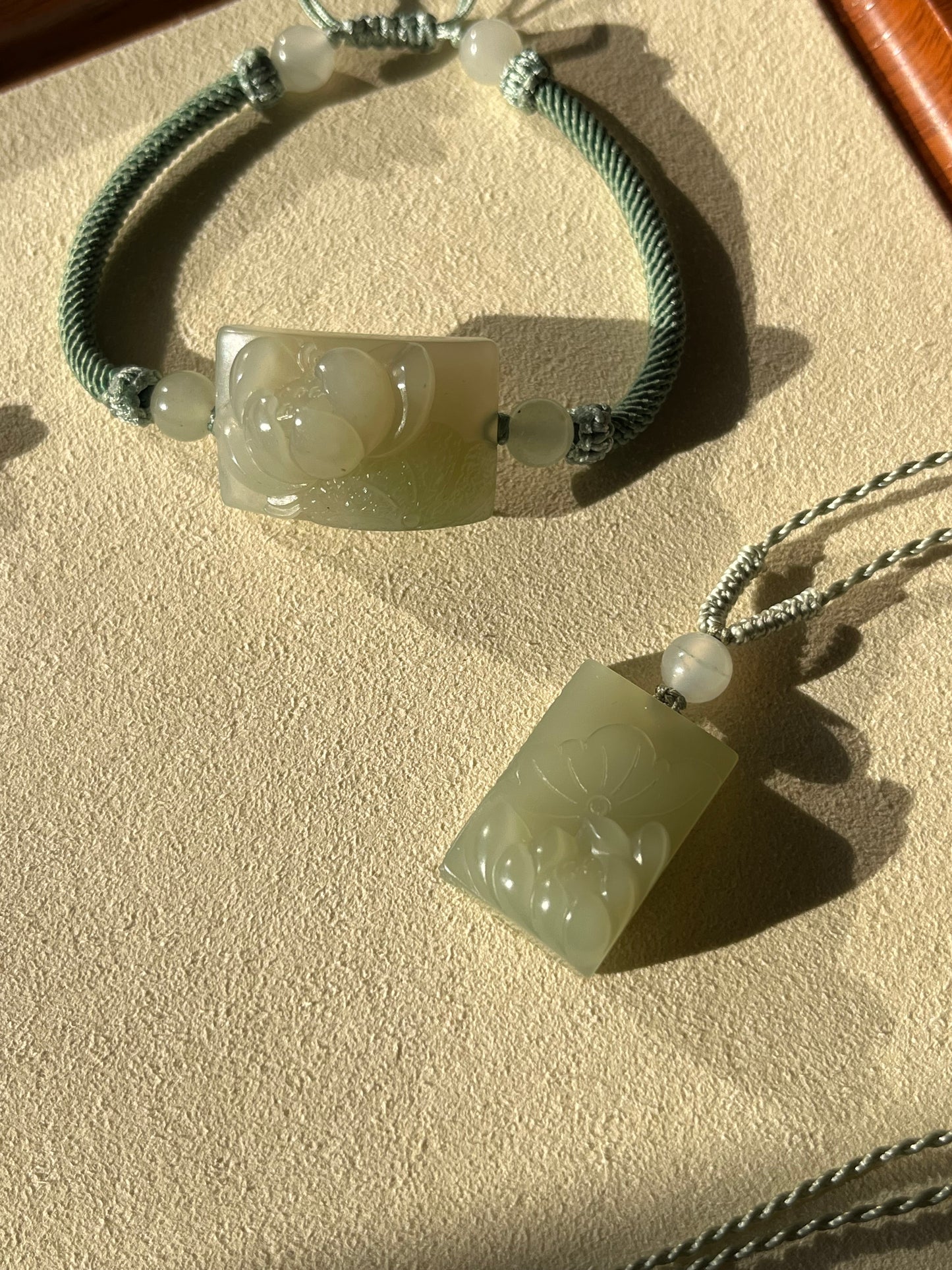 Necklace Crafted from Hand Carved Hetian Jade Lotus | 和田微带翠荷花牌