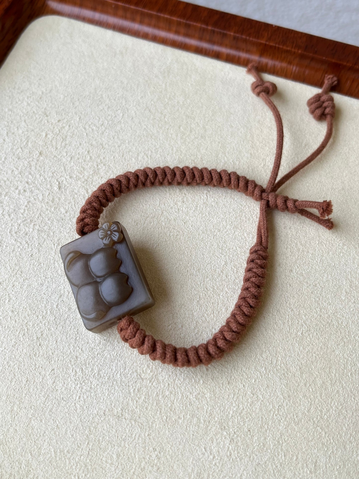 Bracelet Crafted from Hand Carved Brown Hetian Jade Cat Pendant