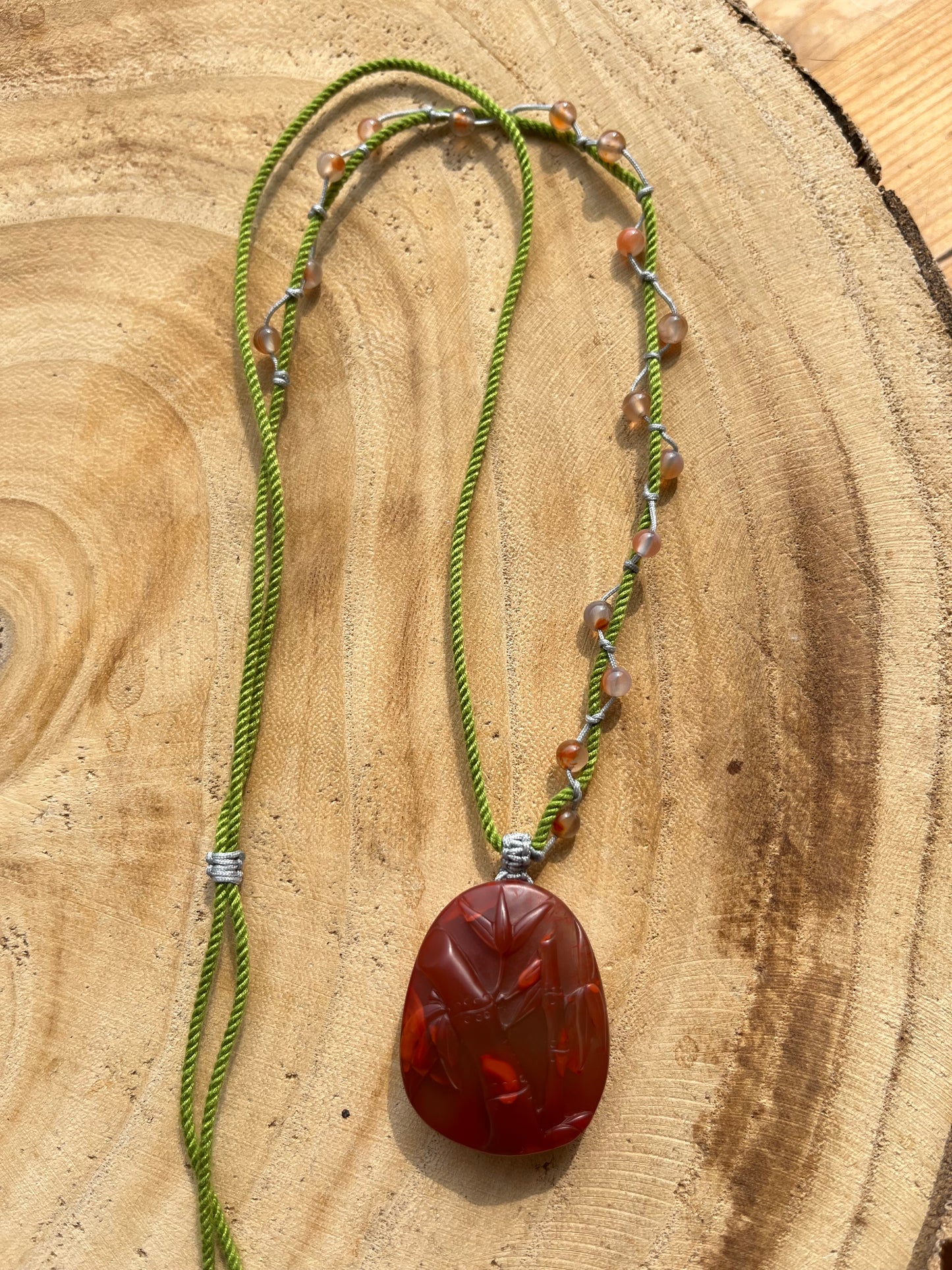 Handmade Necklace with a Hand Carved Nanhong Agate Bamboo Pendant, 手雕南红竹节