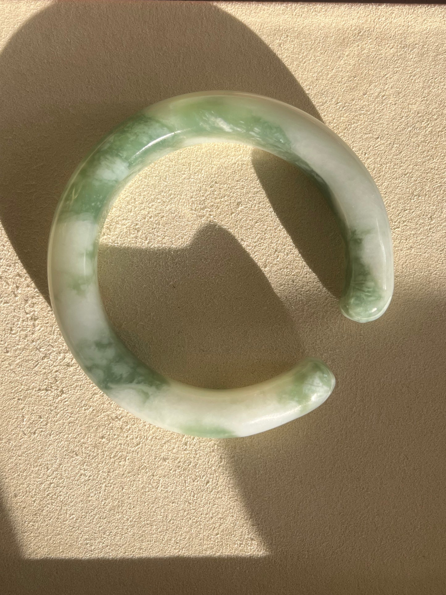 Xiu Jade Cat Paws Bangle 59mm | 岫玉猫爪胖镯
