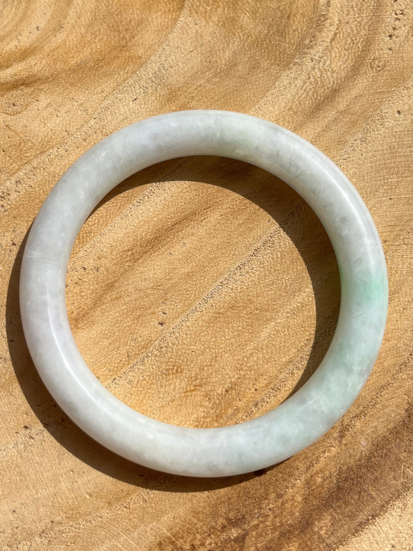 Natural White Jadeite Bangle 52mm, 翡翠圆条手镯