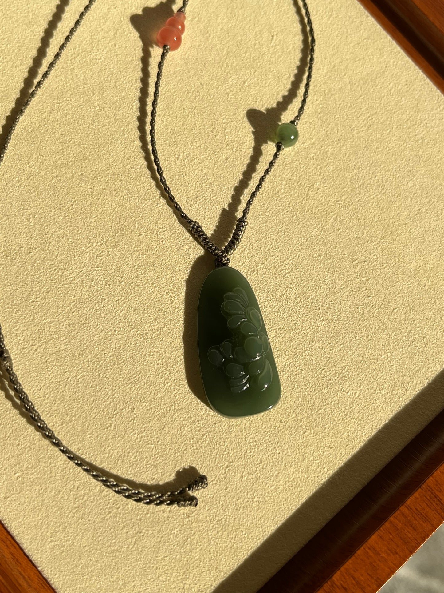 Hand Carved Green Hetian Jade Peony Flower Pendant | 手雕粉青牡丹牌