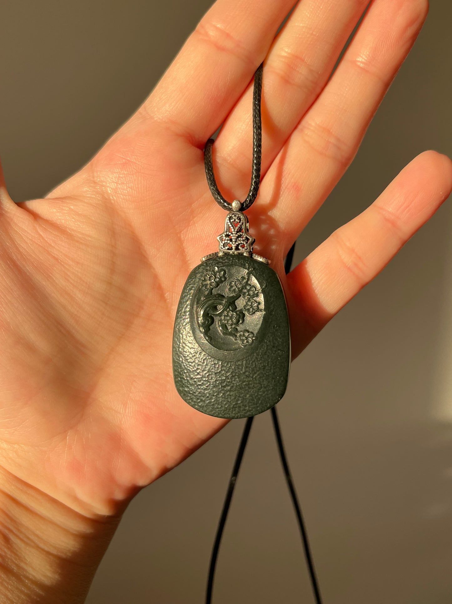 Vintage Style Carved Hetian Jade Plum Blossom Pendant, 和田青玉复古银扣头梅花牌