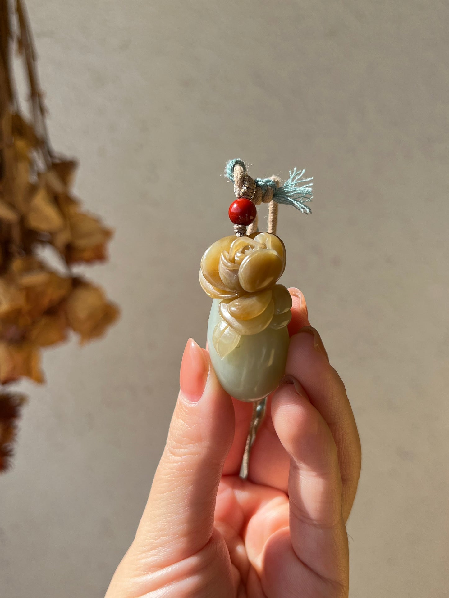 3D Hand Carved Hetian Jade Rose Pendant, 手雕和田且末蓝俏糖胖玫瑰