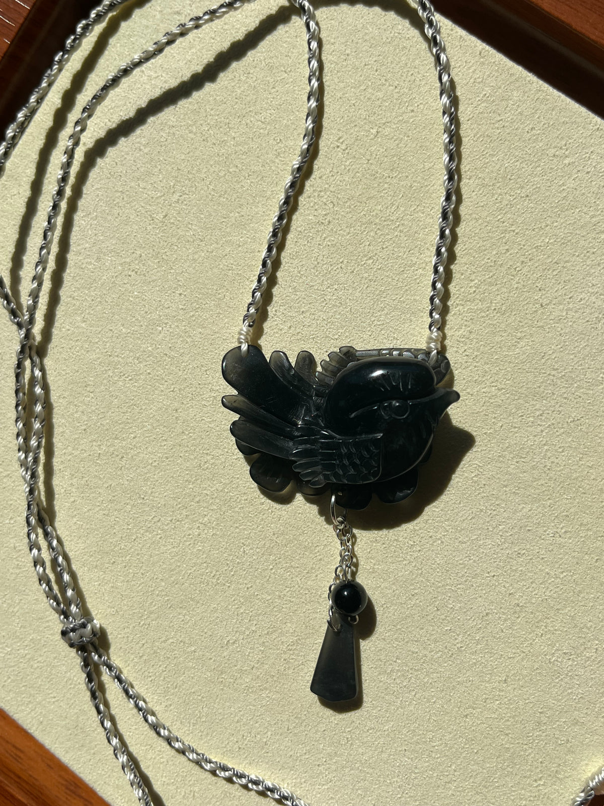 Hand Carved Black Xiu Jade Magpie