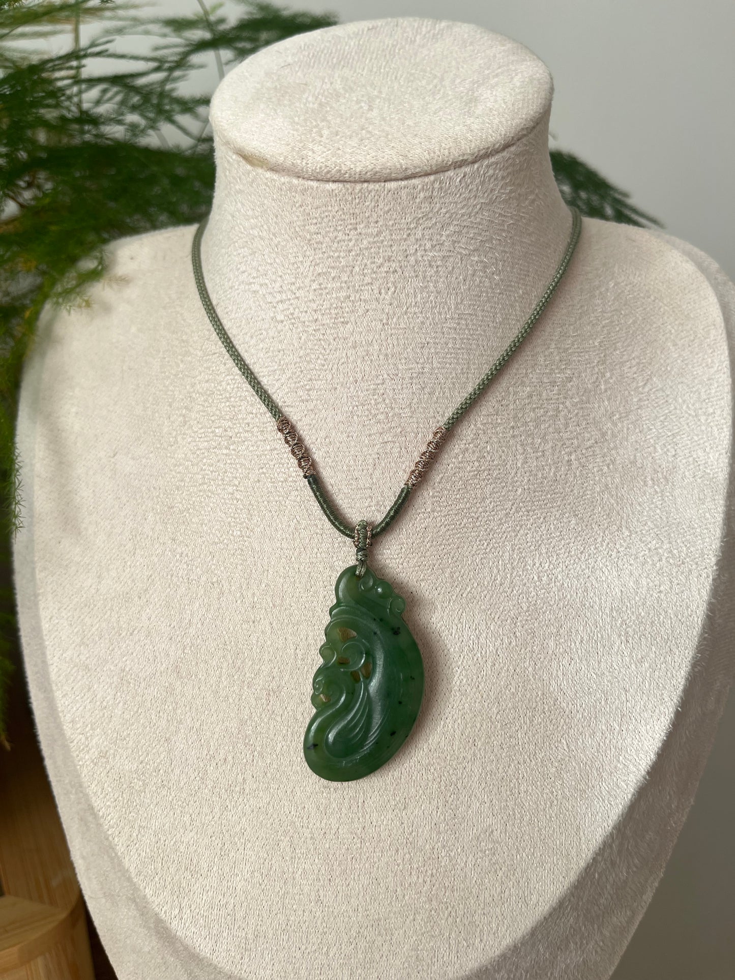 Green Hetian Jade Dragon and Phoenix Pair Pendants | 和田碧玉龙凤对牌