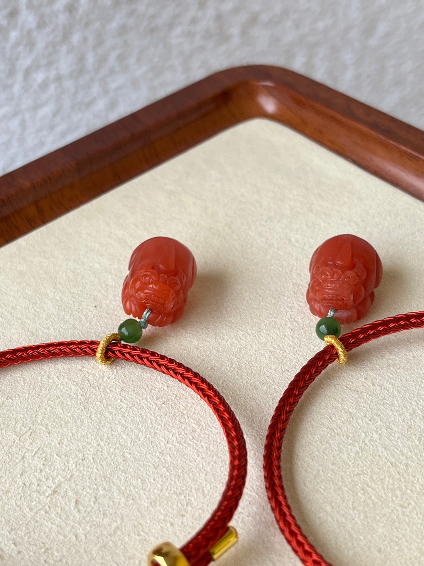 Nanhong Agate Pixiu Bracelet, Multi-functional | 南红貔貅手绳