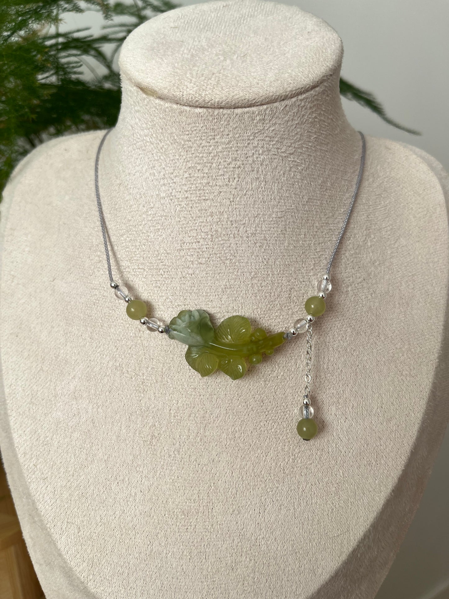 Xiu Jade Rose Necklace | 岫玉玫瑰锁骨项链