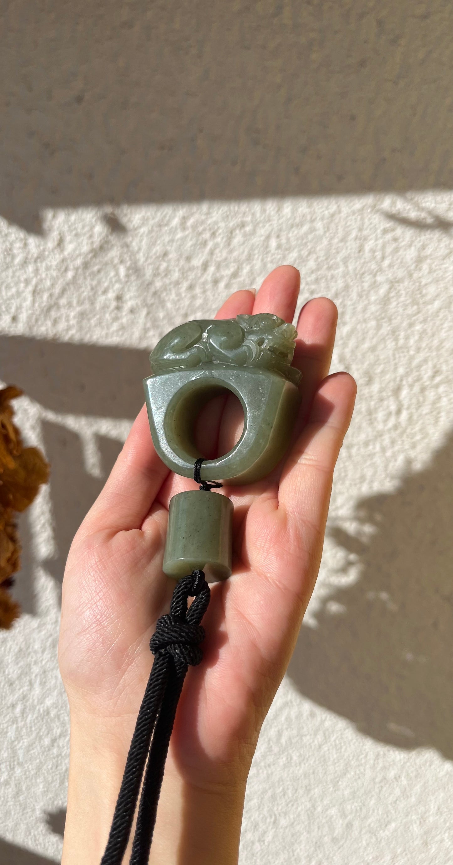 Hand Carved Hetian Jade Pixiu Thumb Ring