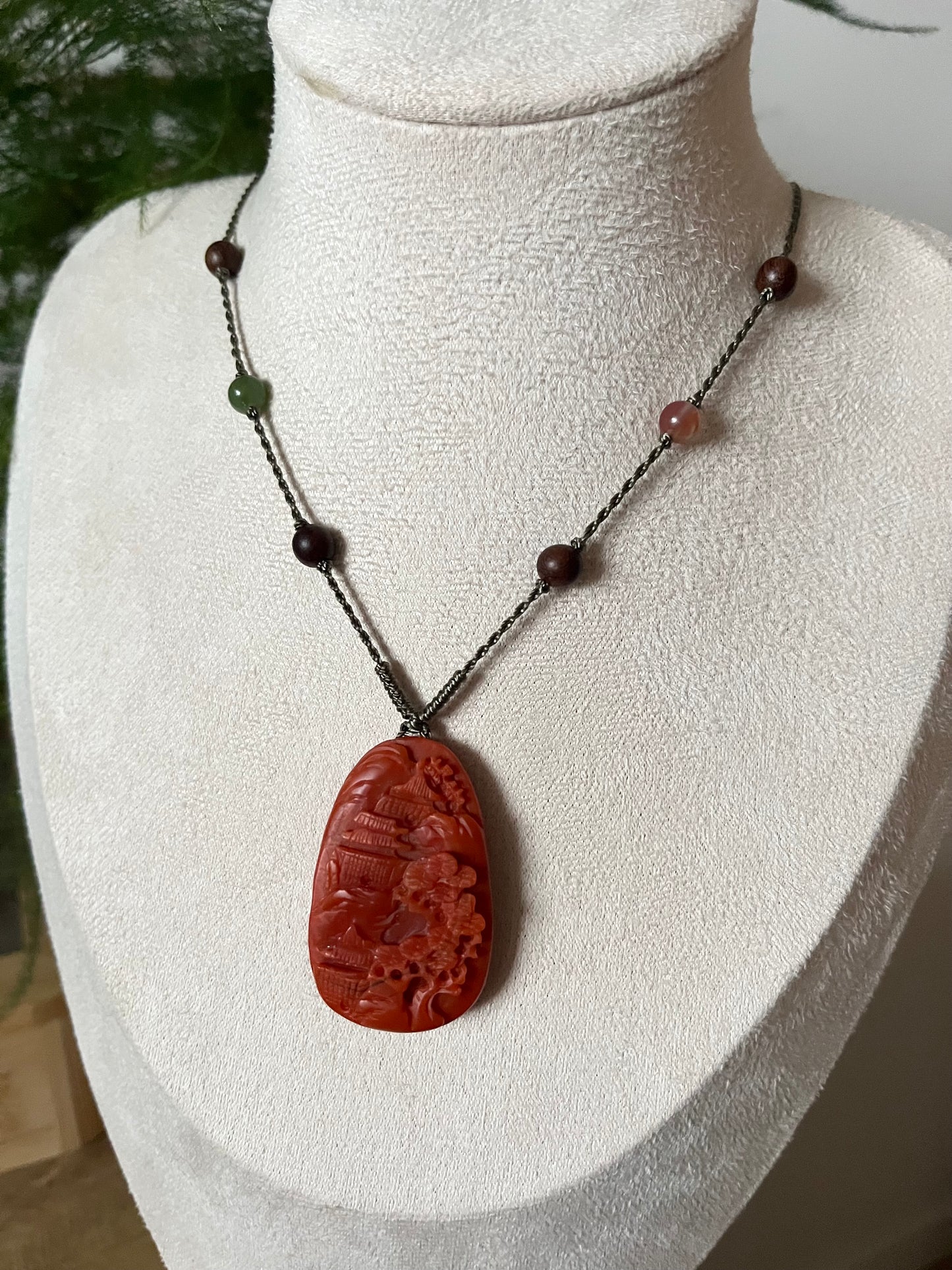 Hand Carved Nanhong Agate Landscape Pendant | 手雕满色肉南红山水