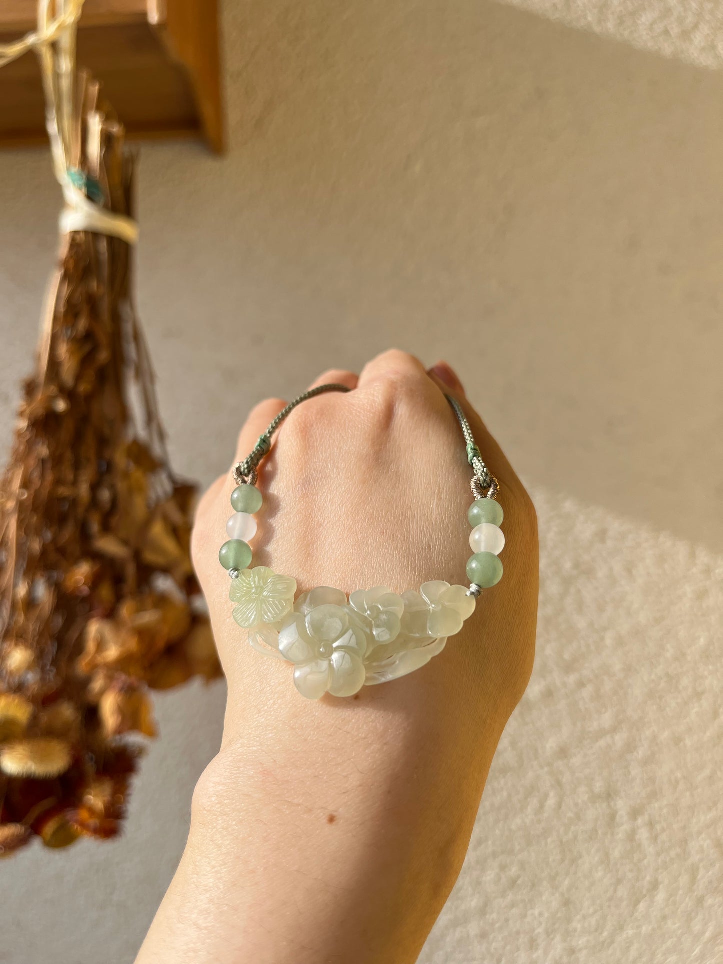 Hand Carved Hetian Jade Plum Blossom Arc-Shaped Pendant, 手雕和田青海带翠梅花玉璜