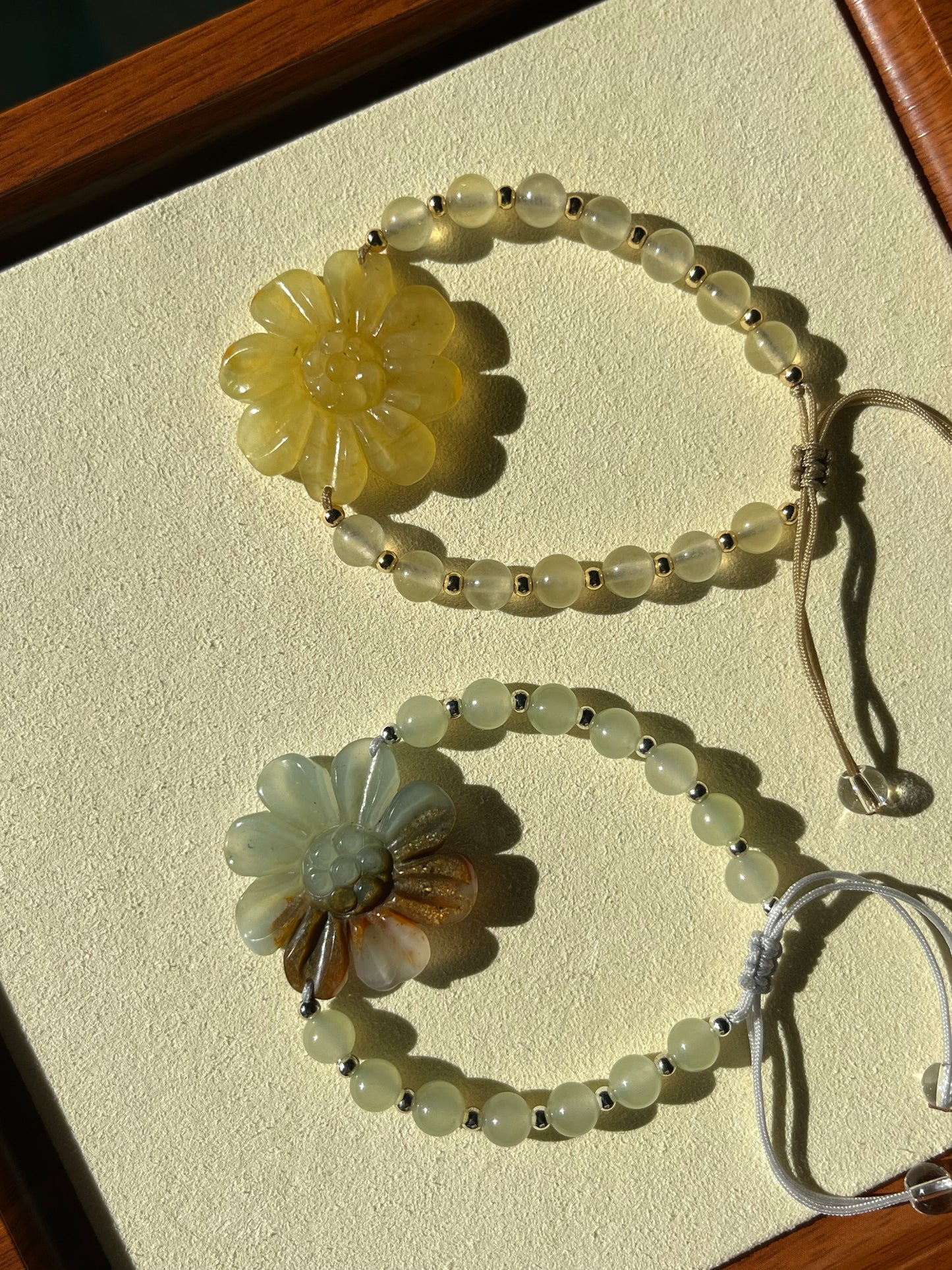 Bracelet Crafted from Hand Carved Xiu Jade Daisy