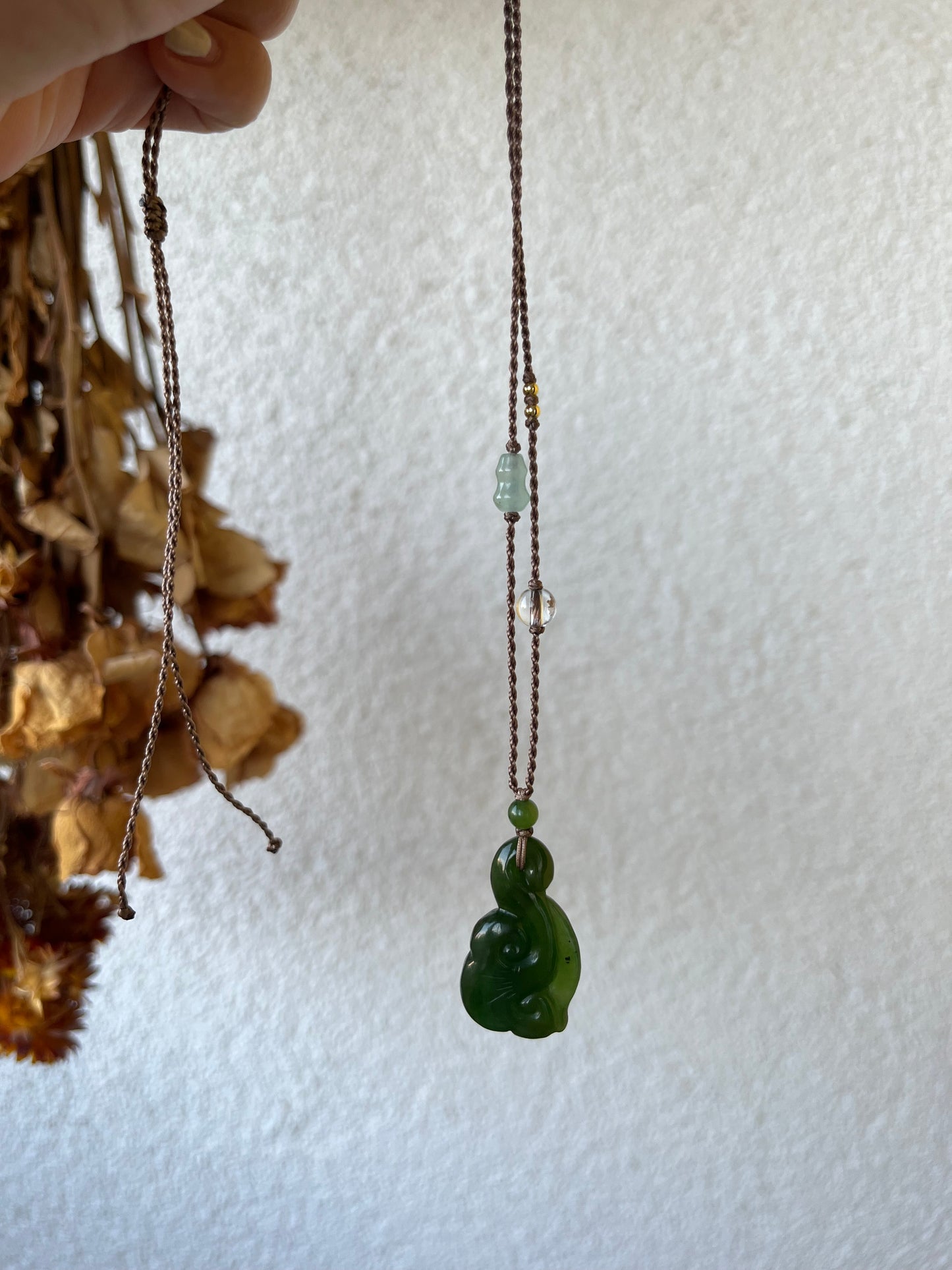 Hand Carved Green Hetian Jade Ruyi Pendant | 老矿碧玉小如意