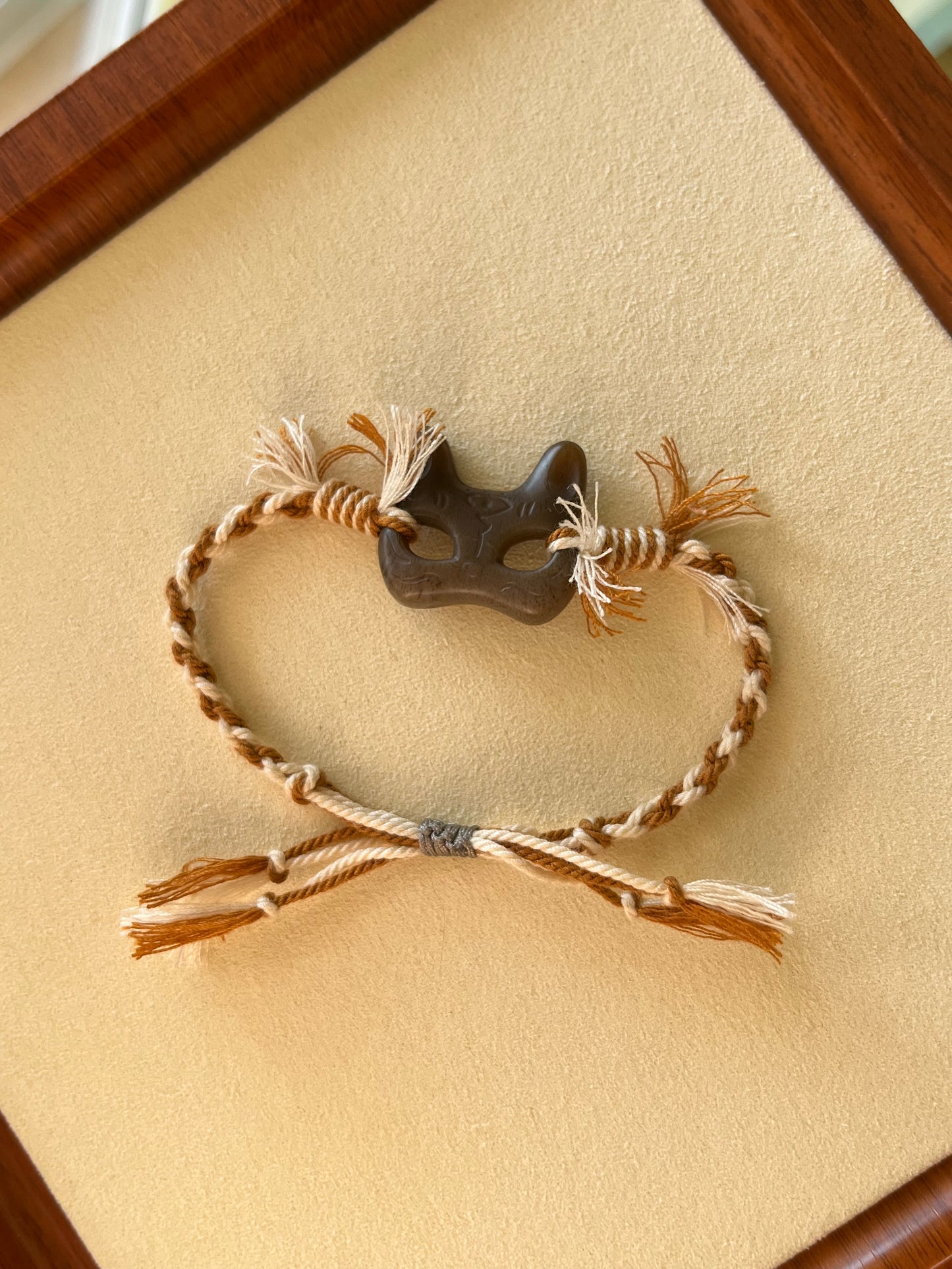 Handmade Bracelet with a Brown Hetian Jade Cat Mask