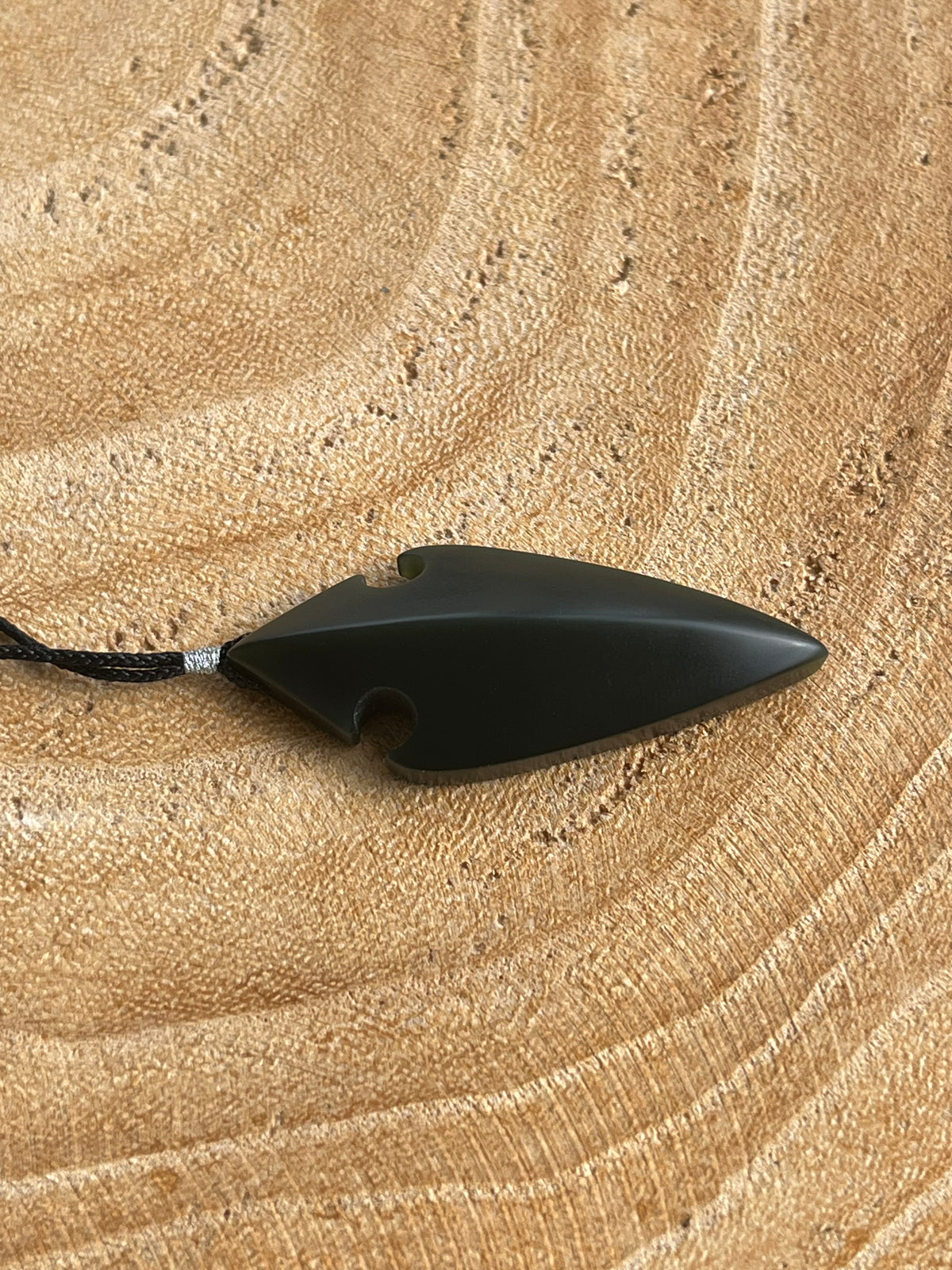 Premium Dark Green Hetian Jade Shield Pendant | 新疆和田一细塔青盾牌