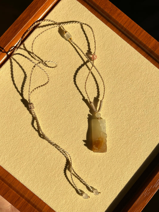 Hand Carved Brown and White Hetian Jade Lotus and  Dragonfly | 手雕糖白和田玉荷花蜻蜓吊坠