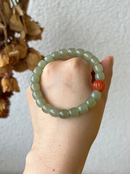 Straight Cut Hetian Jade Beaded Bracelet 8mm x 7mm | 和田晴水直切手串