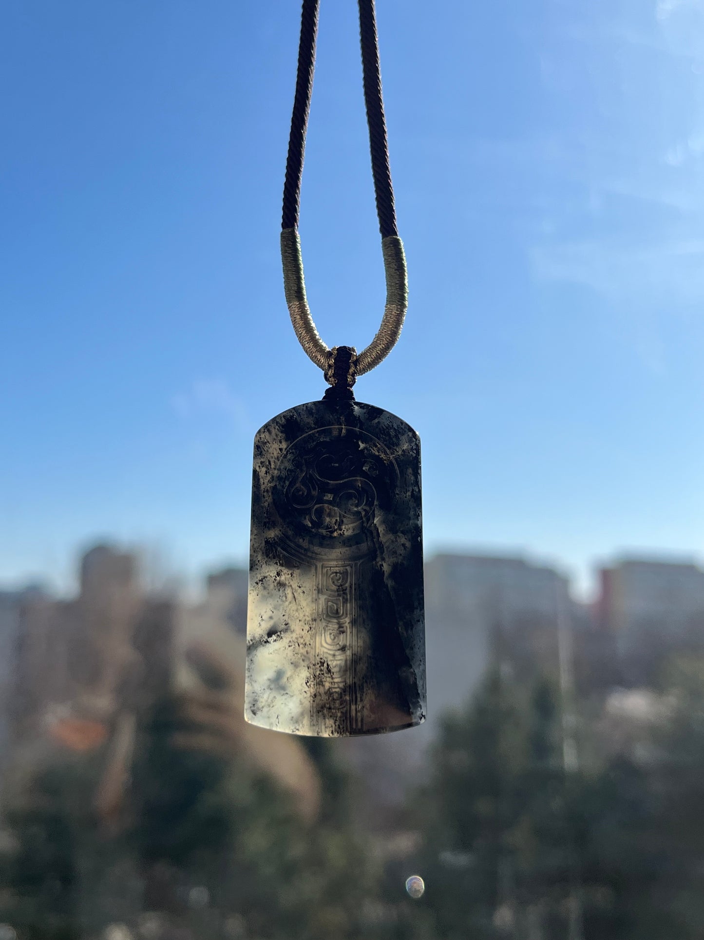 Xiu Jade Dragon Pendant | 岫玉水墨龙牌