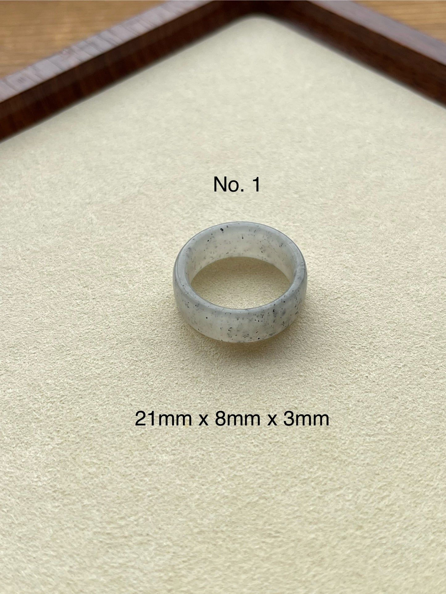 Qinghua Hetian Jade Rings | 和田点墨青花戒圈