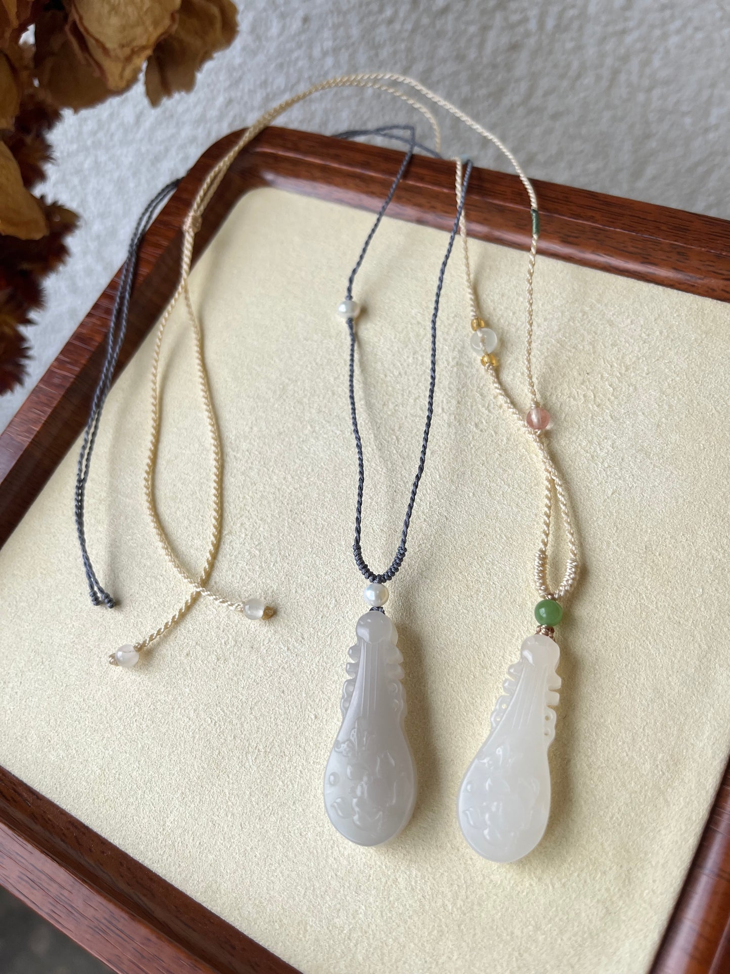 Handmade Necklace with a Light Purple Hetian Jade Pipa