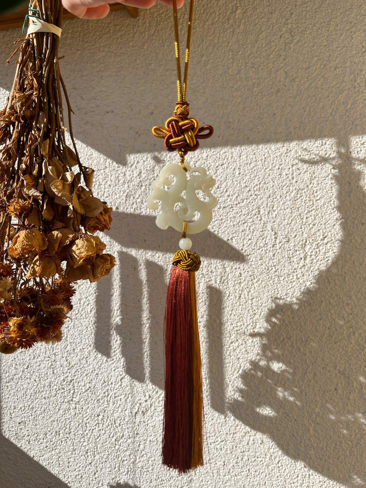 White Hetian Jade Dragon Car Hanging | 和田龙玉佩车挂