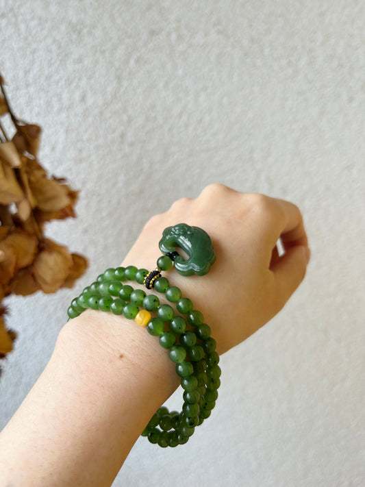 Multi-function Green Hetian Jade Beads (6mm) Beaded Bracelet with a Green Hetian Jade Ruyi, 碧玉如意吊坠